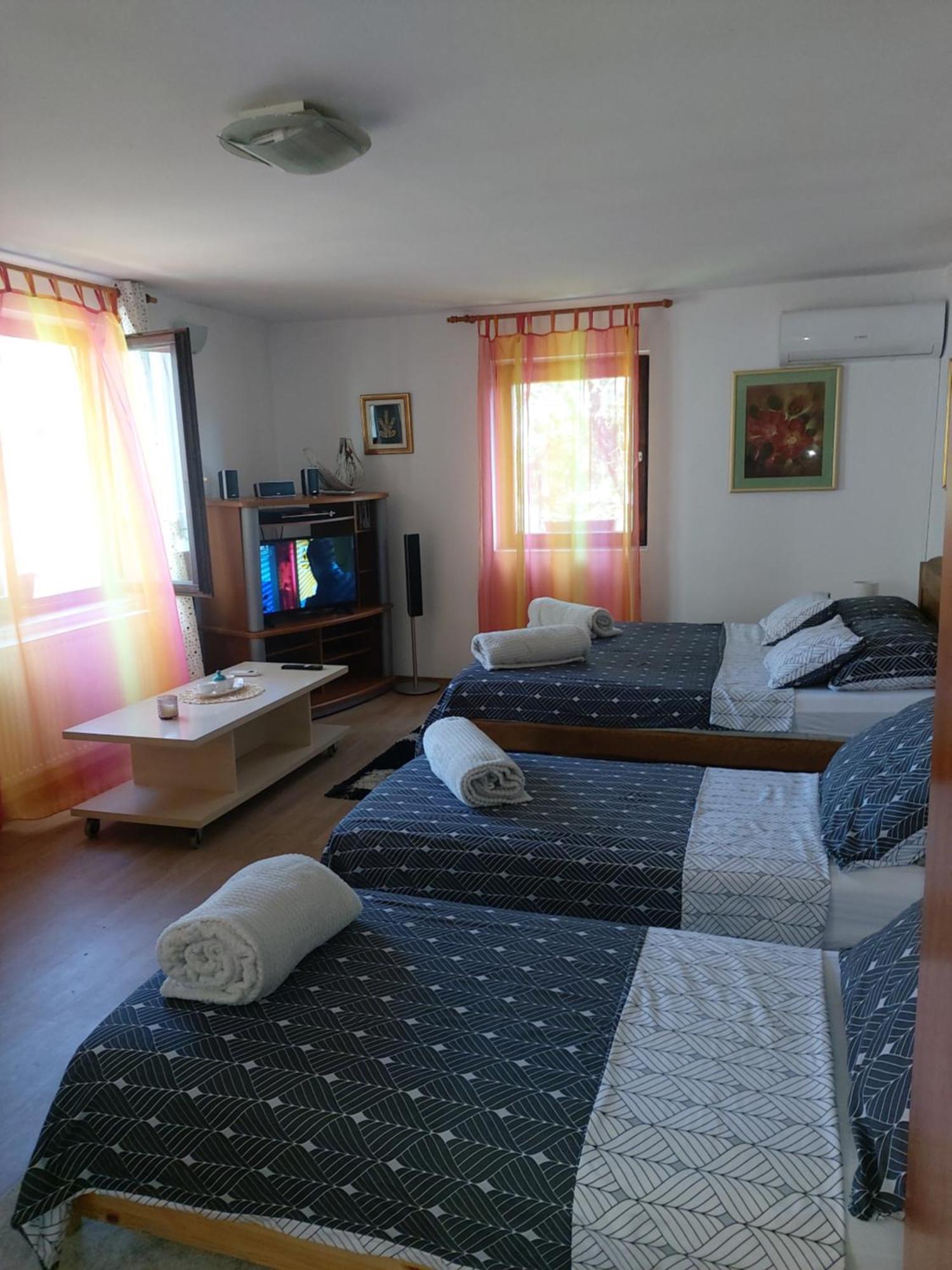 Beli Manastir Studio Apartman Kotro מראה חיצוני תמונה