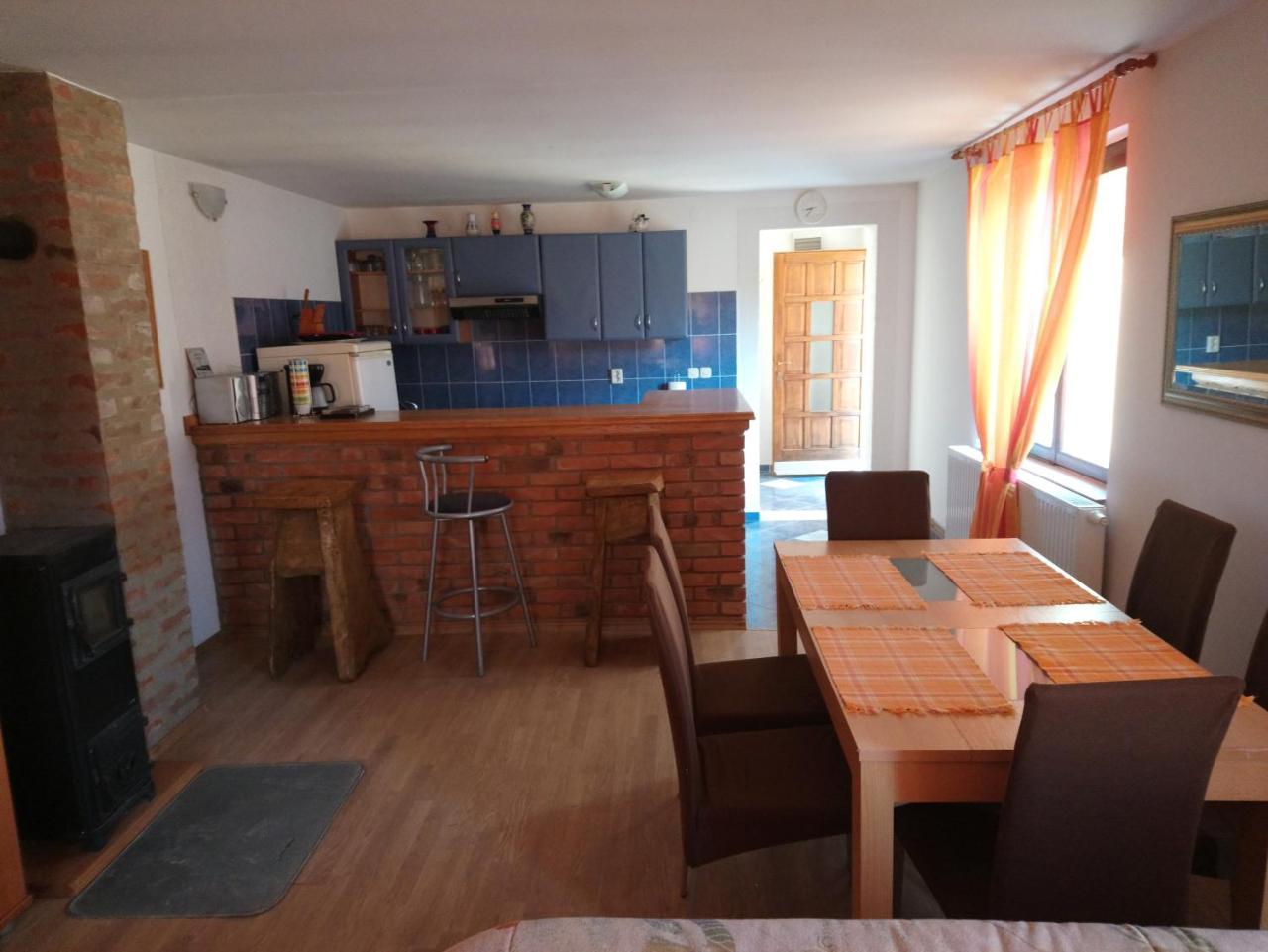 Beli Manastir Studio Apartman Kotro מראה חיצוני תמונה